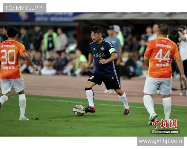 香港足球明星队聚焦大明星展现足球魅力与激情的精彩瞬间